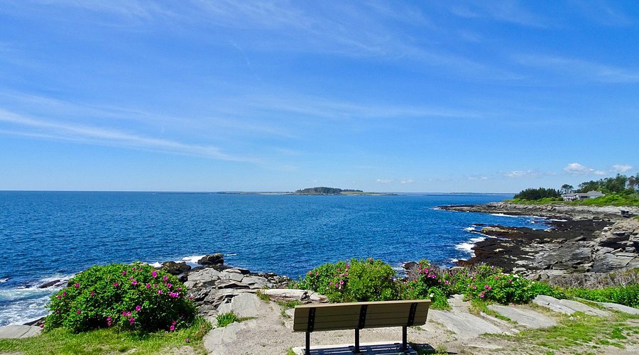 Picnic Loop East Overlook at Two Lights State Park